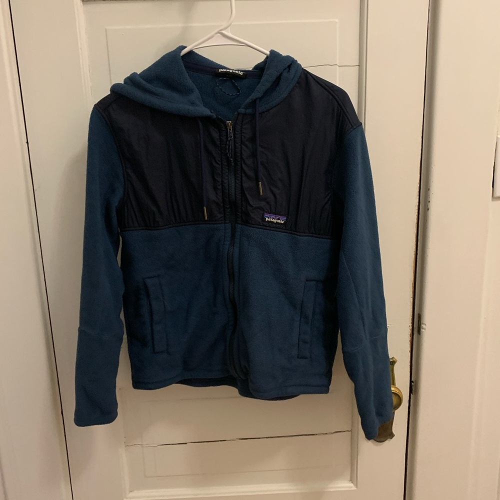 Patagonia Hooded Fleece Zip-up